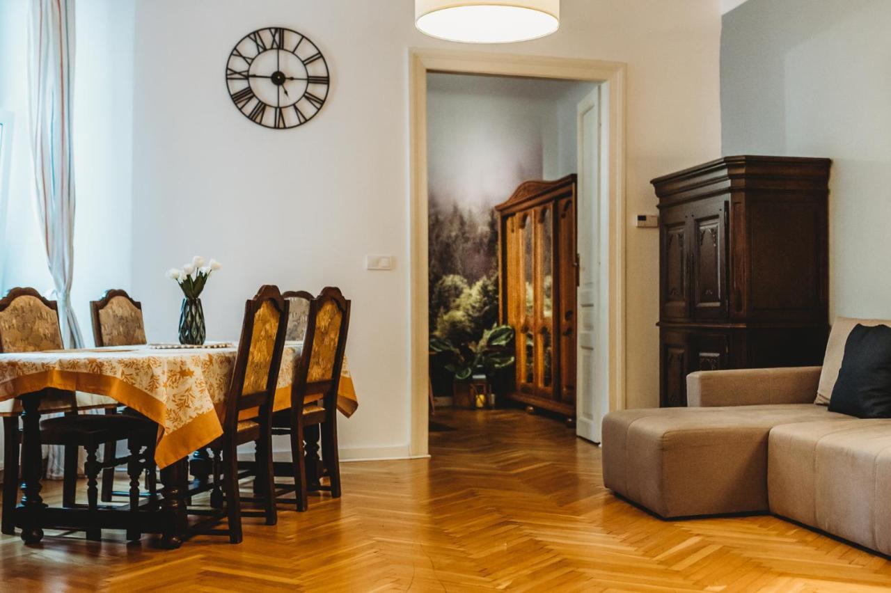 Fatcat Apartments Krakau Buitenkant foto